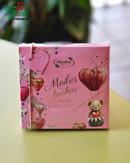 Pieninis šokoladas su lazdyno riešutais