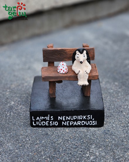 Suvenyras MEDŽIOTOJAS su laimikiu 