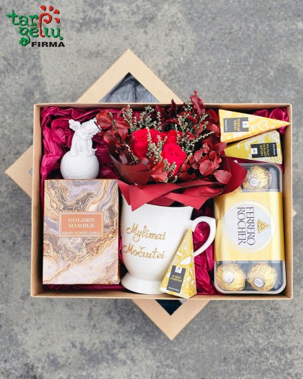 Rankšluostis krikštynų proga