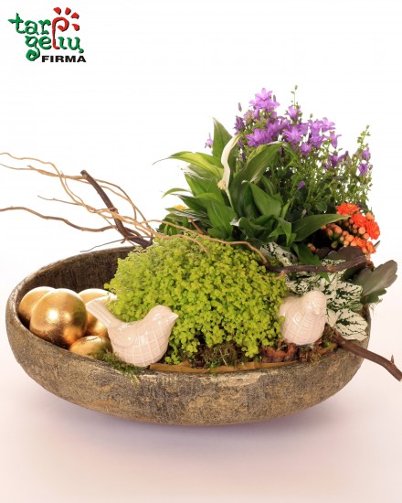 Kompozicija Velykų stalui