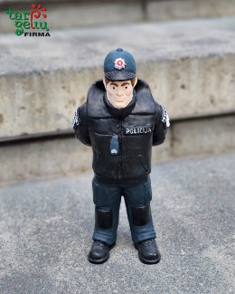 Statulėlė "Jaunesnysis policininkas"