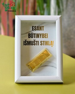 „Esant būtinybei išmušti...!“ (Aukso luitas-žiebtuvėlis)