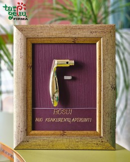 „Bosui nuo konkurentų apsiginti“