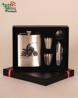 Gertuvė ir taurelių rinkinys motociklininkui