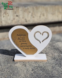 Pastatoma širdis "Auklėtoja, Ačiū"