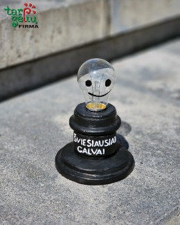 "Šviesiausiai galvai"