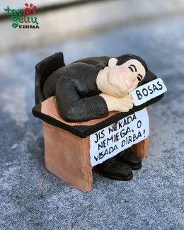 Suvenyras "Bosas niekada nemiega"