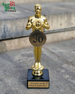 Oskaro statulėlė vestuvių metinėms