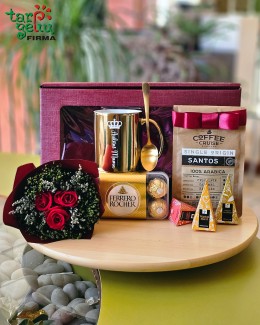 "Tobula Auksinė Mama"