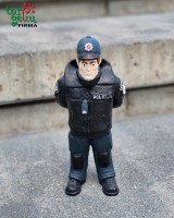 Statulėlė "Jaunesnysis policininkas"