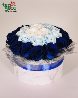 Коробка с розами AQUA BLUE