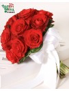 Raudonų rožių vestuvinė puokštė