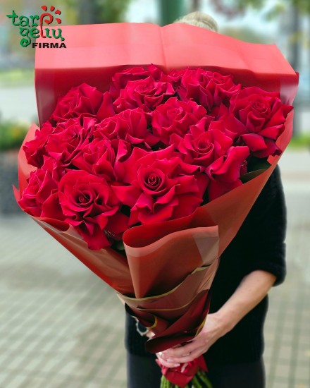 Popular bouquet of roses