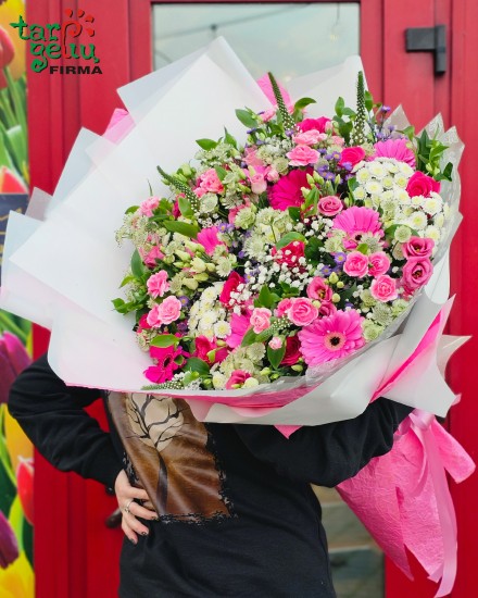 Bouquet of 101 white rose