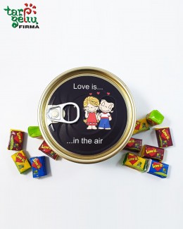 Dovana konservų skardinėje "Love is..."