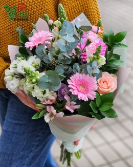 Bouquet of Pink Colors