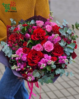 Bright colored bouquet