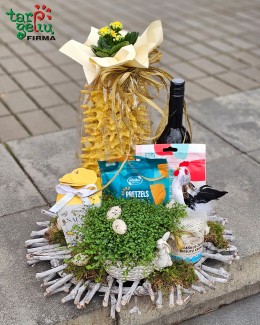 "Easter sweet feasts"