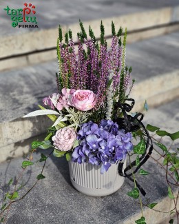 Funeral arrangement