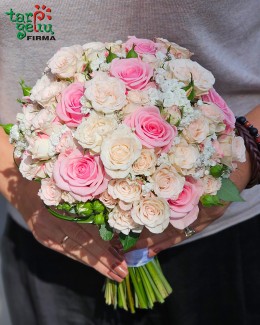 Romantic Bridal Bouquet with Roses