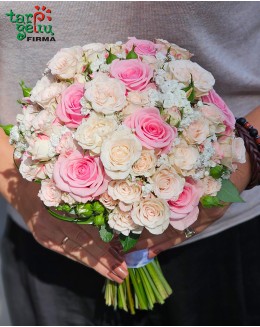 Romantic Bridal Bouquet with Roses