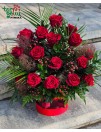 Bordo rožių kompozicija